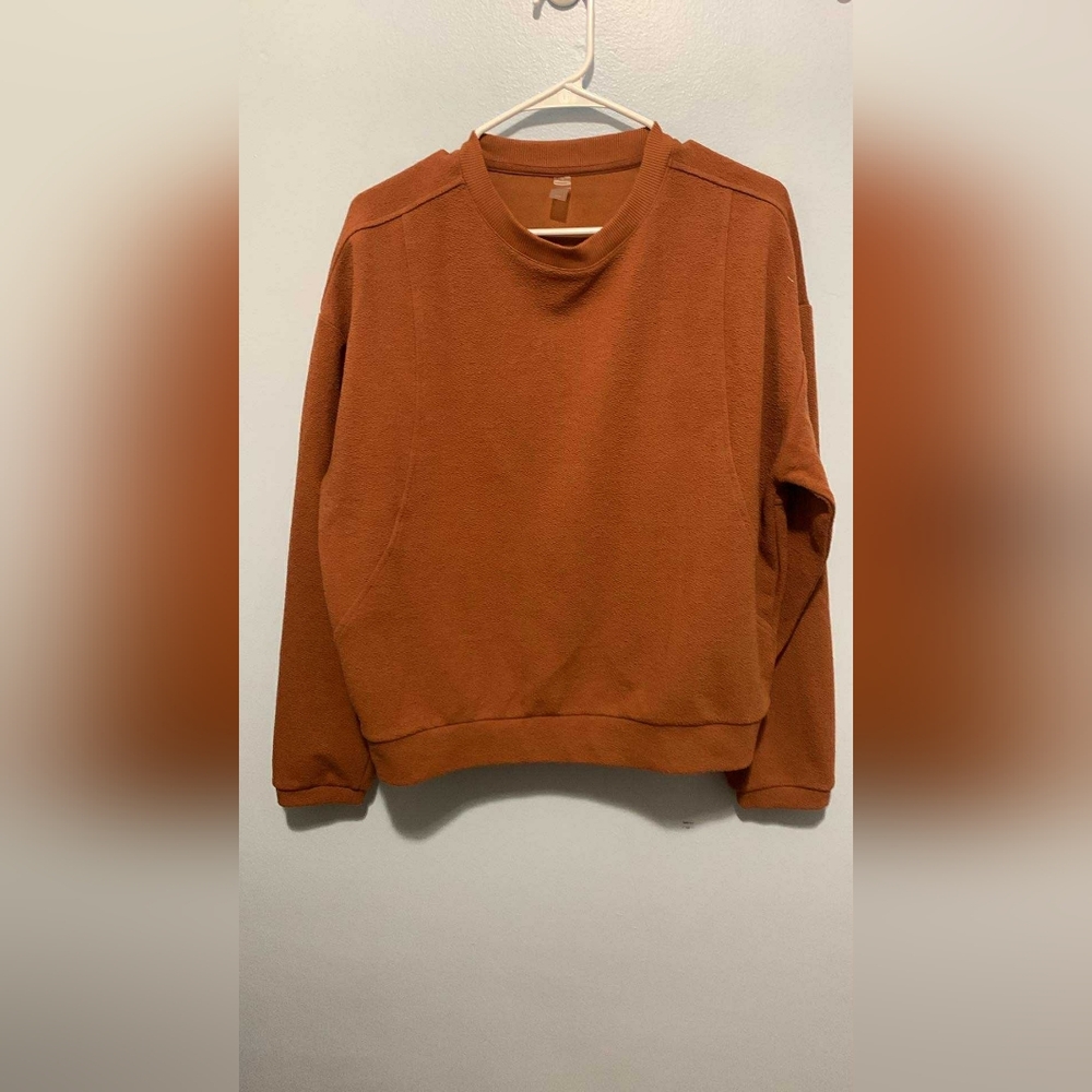 Hyba Sweater